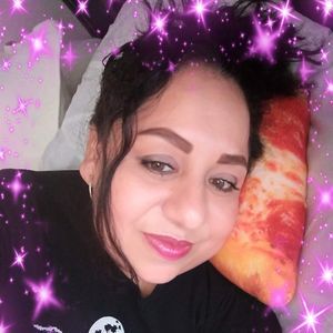 Meet your Posher, Ambar